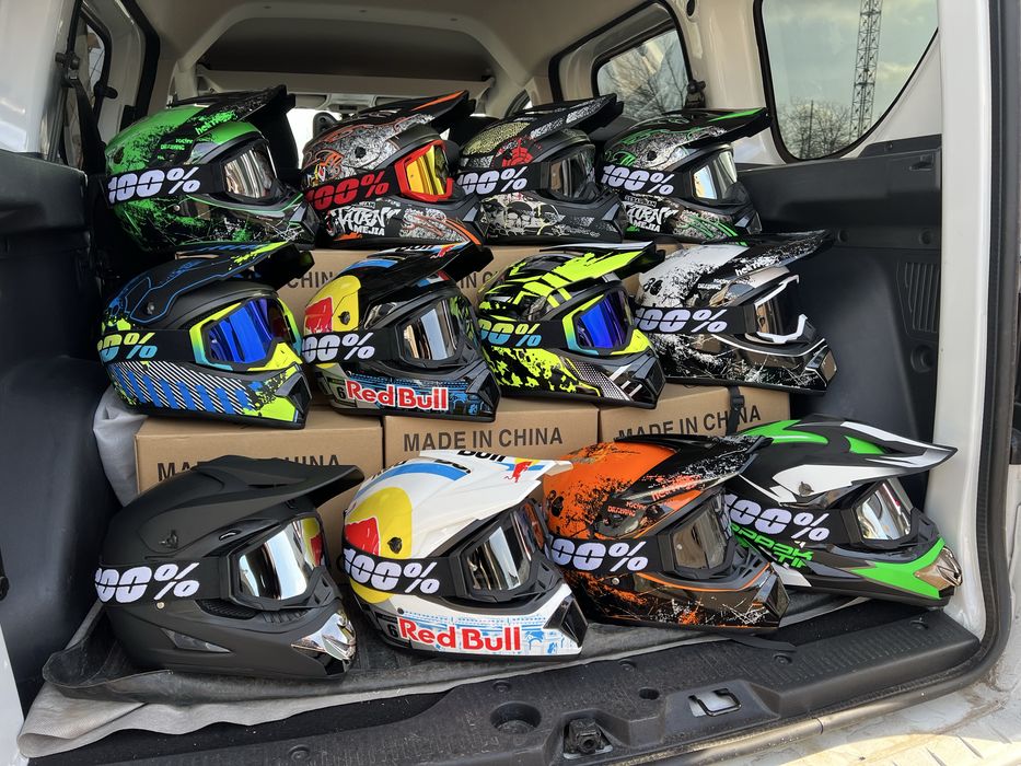 Кроссовый мото шлем эндуро. Новый мотошлем кросовий ендуро