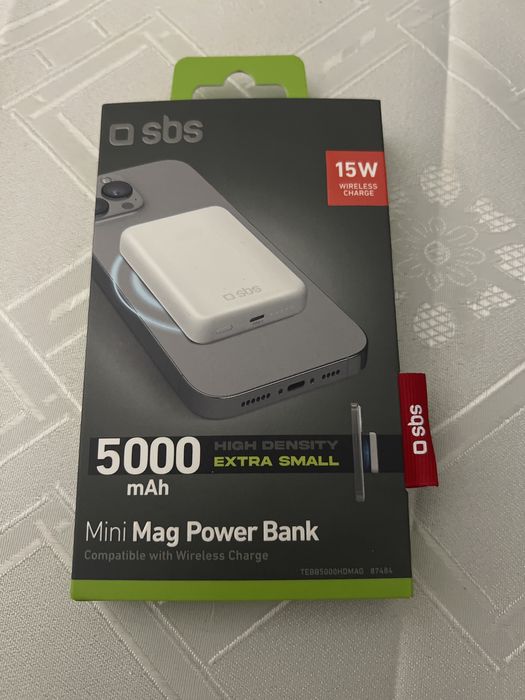 Power bank.