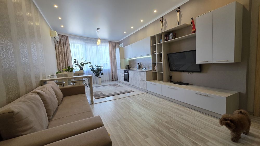 Продам 2-х кімнатну квартиру в ЖК "Смарагдовий"