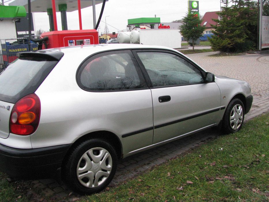 Toyota Corolla e 11, Przebieg  tylko  67 tyś. km