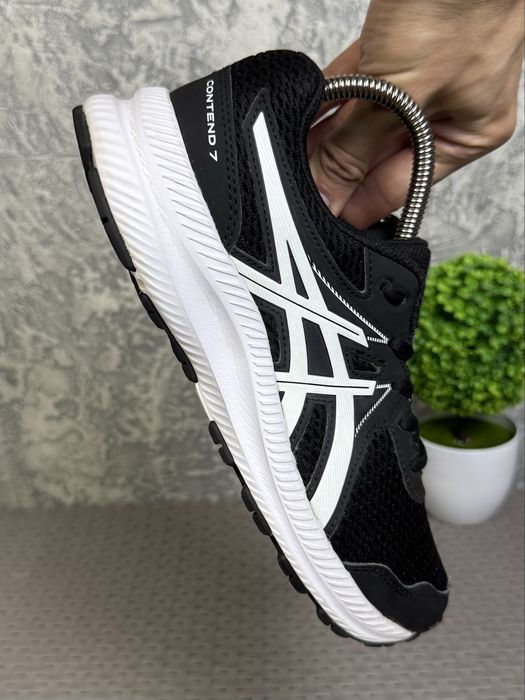 ASICS Contend 7 кроссовки 39 размер спортивные черные
