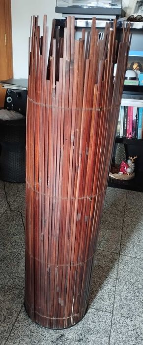 Móvel modular castanho escuro -oferta candeeiro