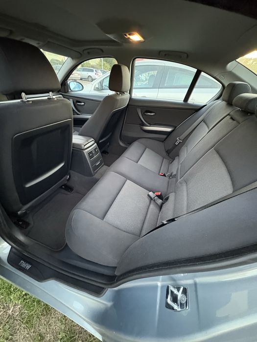 BMW e90 320i 2006r