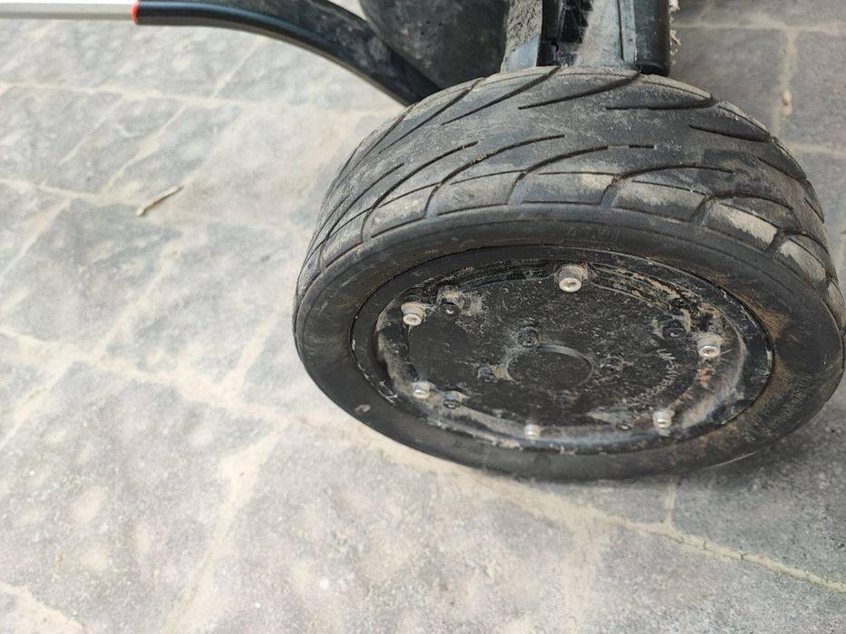 Продам Ninebot Mini Pro Premiumне не праціє можна на запчастини