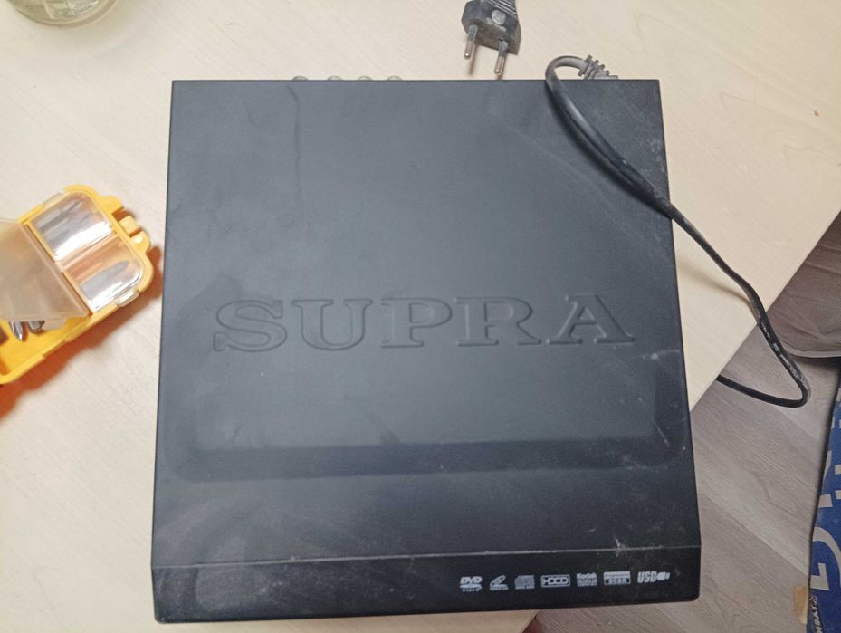 DVD-проигрыватель Supra