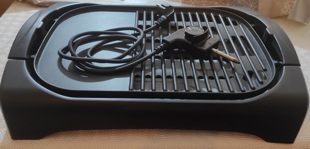 Grelhador elétrico duo AEG