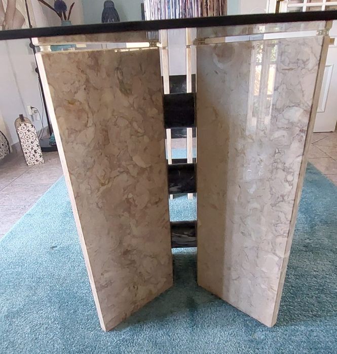Mesa vidro e mármore