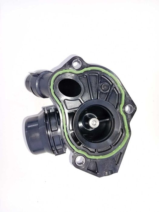 Obudowa termostatu  BMW Seria: 3' 4' 5' 6' 7' nr. mag 1/085