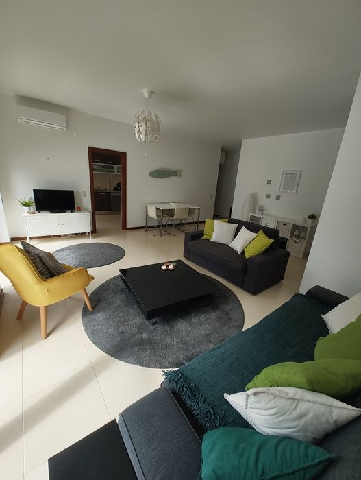 Apartamento T2 com piscina