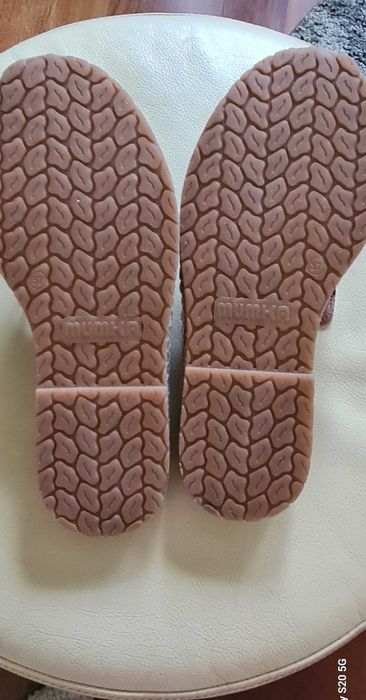 Klapki MUMKA rozmiar 37 , czarne w koniczynki i biedronki