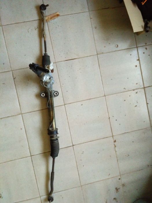 Рулевая рейка на Toyota Paseo , Avensis T22 ,T25, T 27, Corolla e12