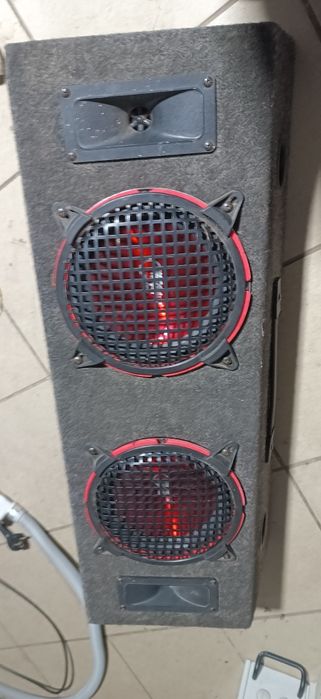 Głośniki kolumna subwoofer