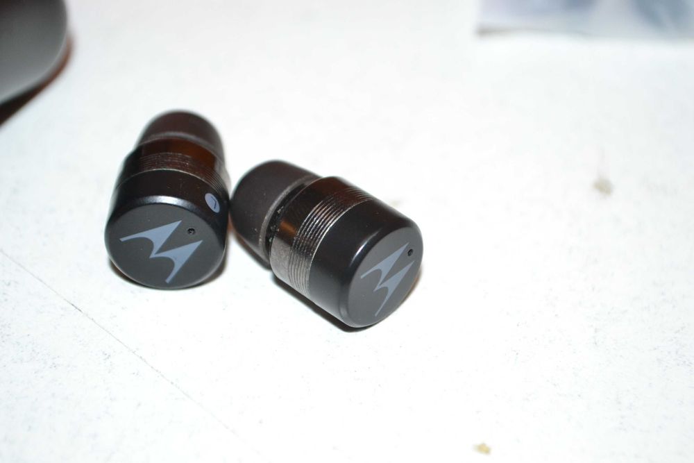 Słuchawki bezprzewodowe dokanałowe Motorola Moto Buds 120, czarne