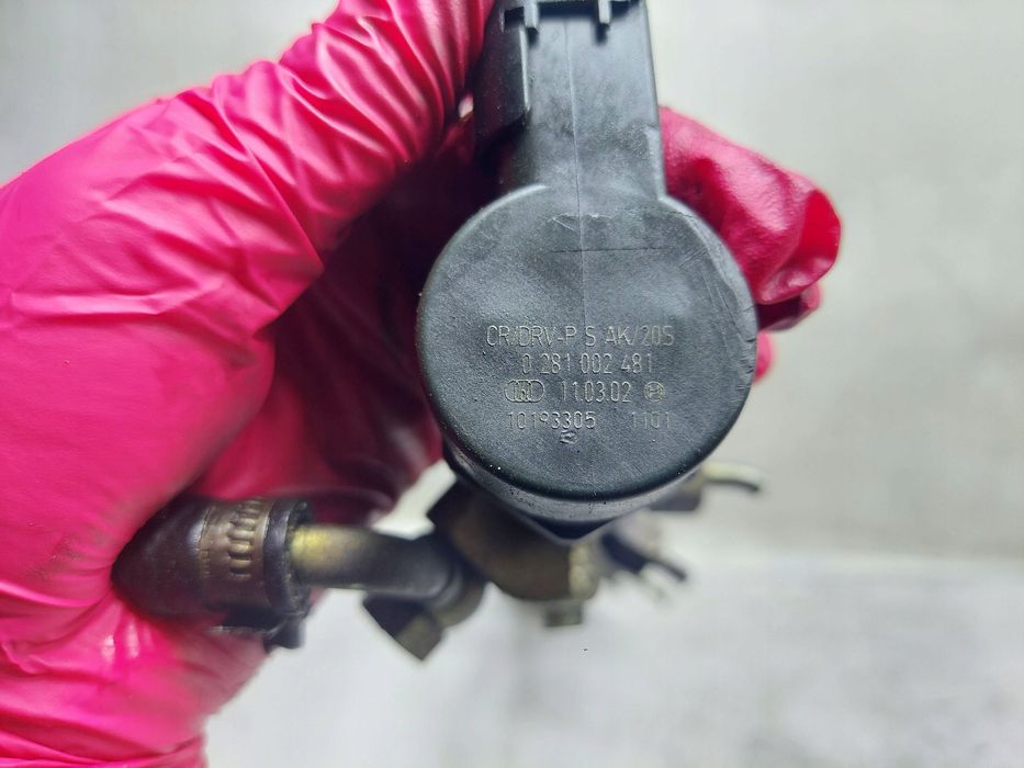 Listwa Wtryskowa 0445214030 Bmw E90 E91 2.0 D