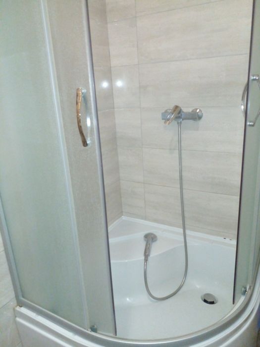 Здається котедж на три окремі номери