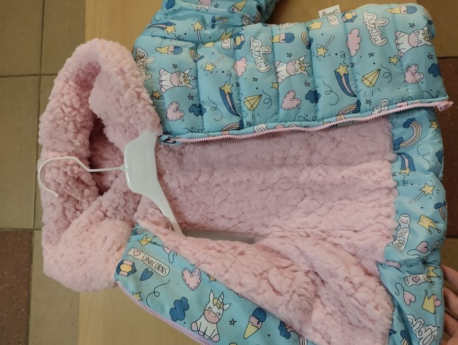 Курточка для дівчинки