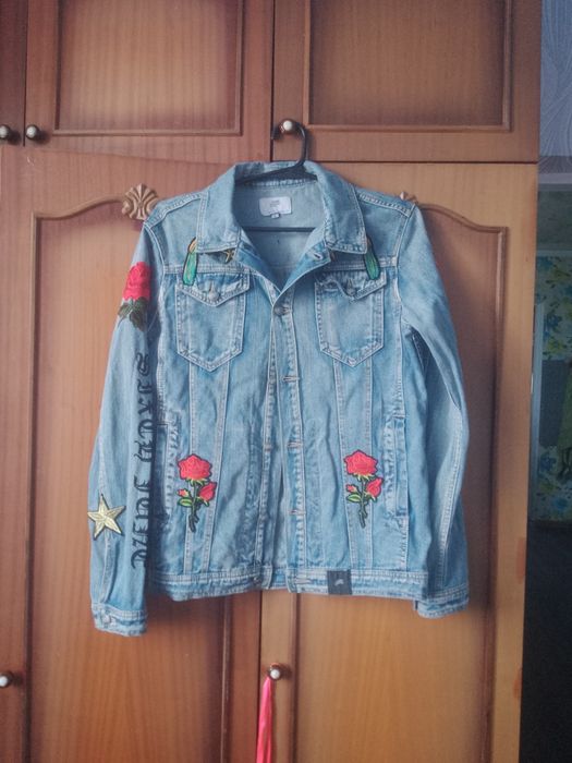 Джинсовка жіноча
