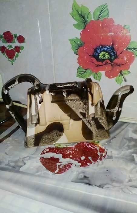 Декоративный чайник сувенир