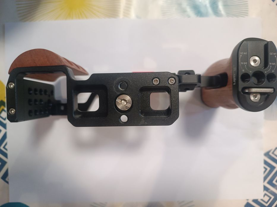 Металичнская рамка сетка для Sony zv-e10