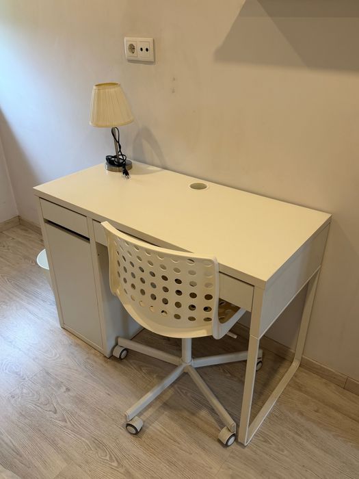 Secretaria micke como nova