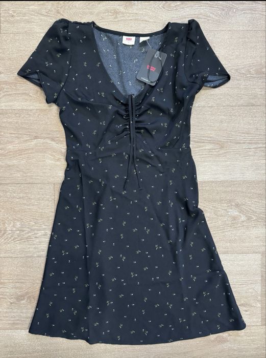 Платье оригинал Levi’s Xs