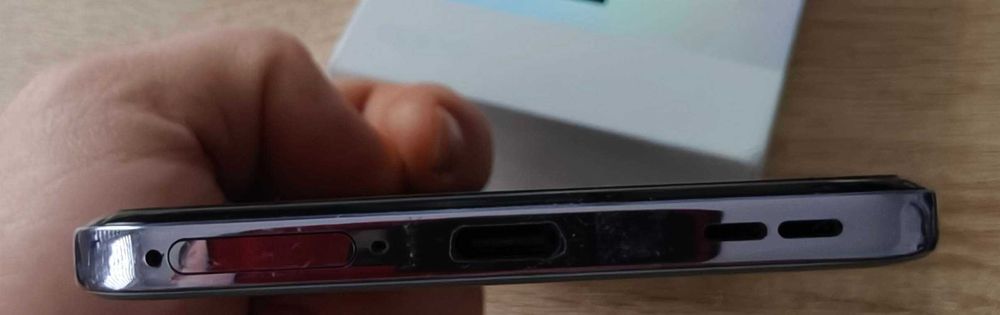 Smartfon Oppo Reno12 12 GB / 256 GB 5G srebrny