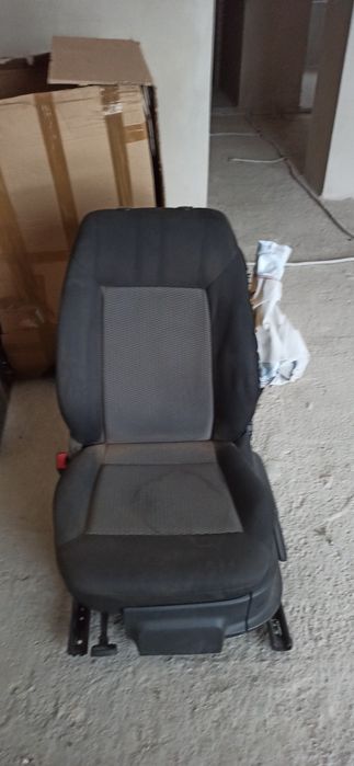 Komplet siedzeń. Foteli. w polo 6R