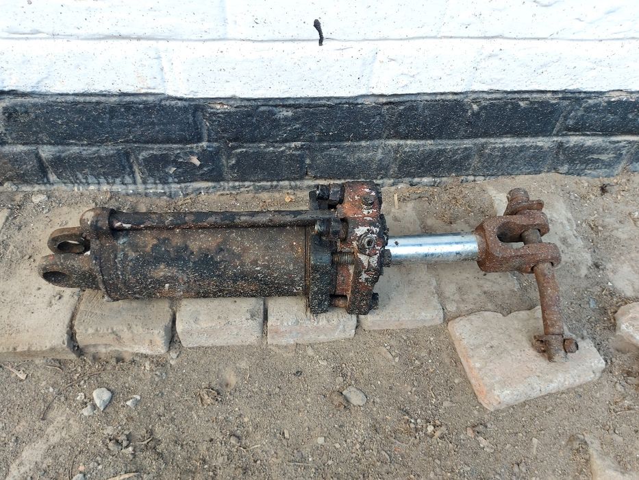 Циліндр в робочому стані