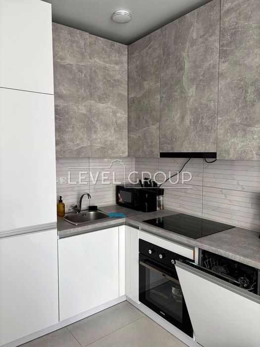 Однокімнатна  квартира  ЖК Медовий, Кадетський Гай