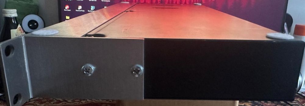 Behringer Eliminator Sprzężeń FBQ 2496