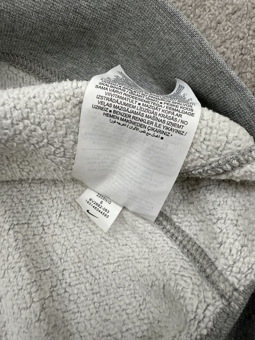 Базовий світшот Nike оригінал кофта