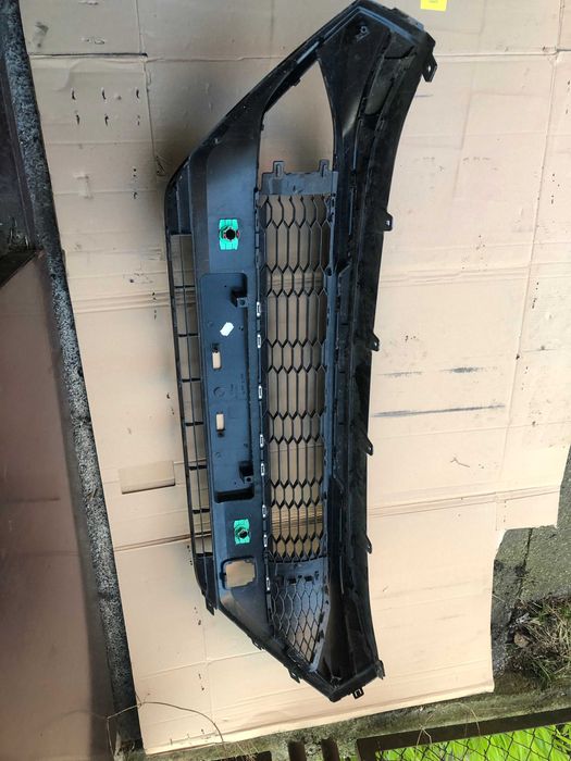 Dolna kratka lakierowana zderzaka Toyota C-HR 2019-20r l