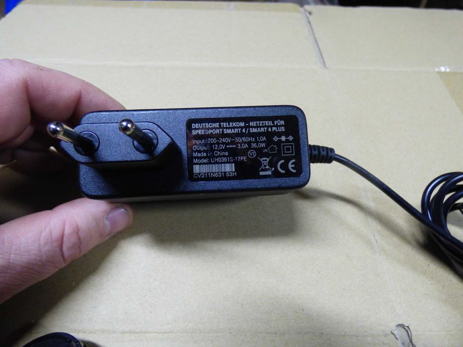 Електрошрот 12В 12V 3.0A 36W Блок Deutsche Telekom блок живлення black