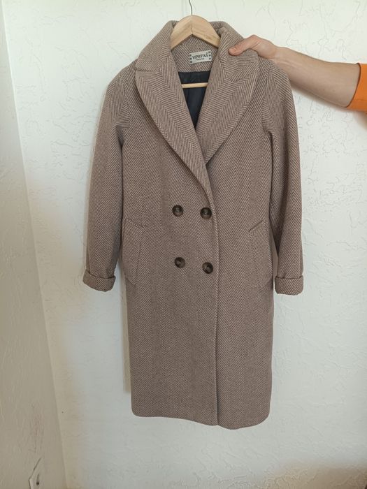Пальто жіноче розмір S