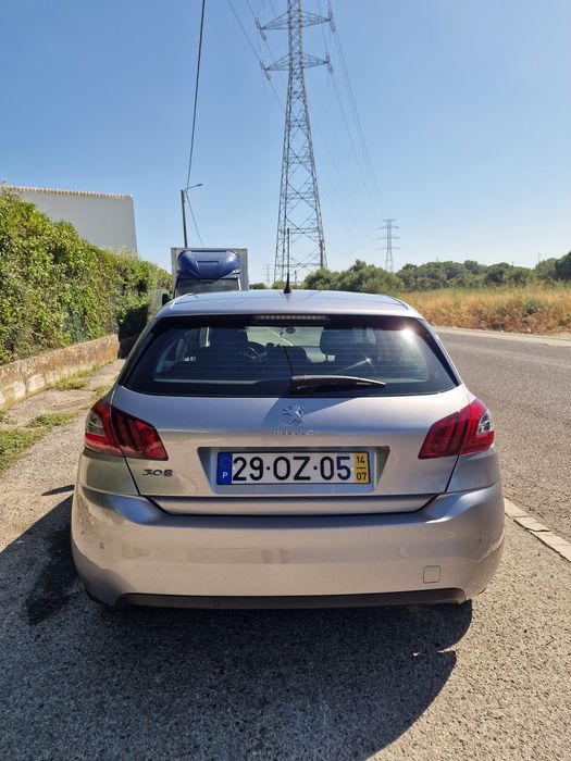 Peugeot 308 II 1.6 HDi, a gasóleo foto 4