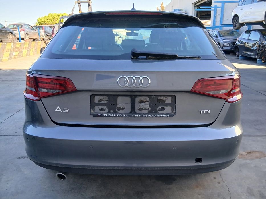 Para peças AUDI A3 (8V1, 8VK)