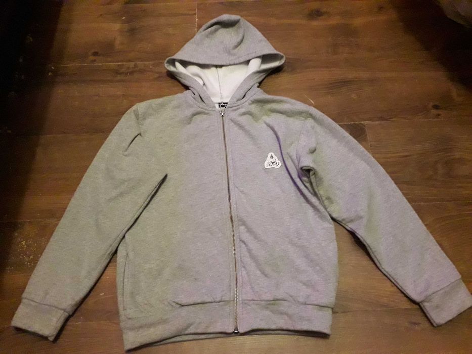 bluza z kapturem dla chłopczyka