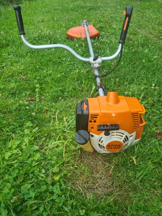 Kosa spalinowa stihl fs 200