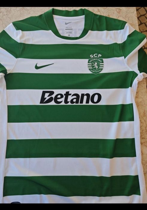 Camisolas de futebol 
Vendo camisolas de futeb