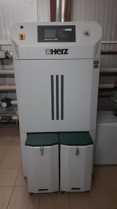 Пеллетный котёл Herz 85 кВт • автоматика • в работе • проверка
