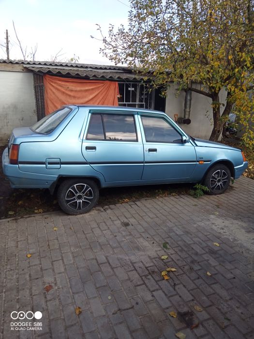 Заз Славута 1.3 люкс.