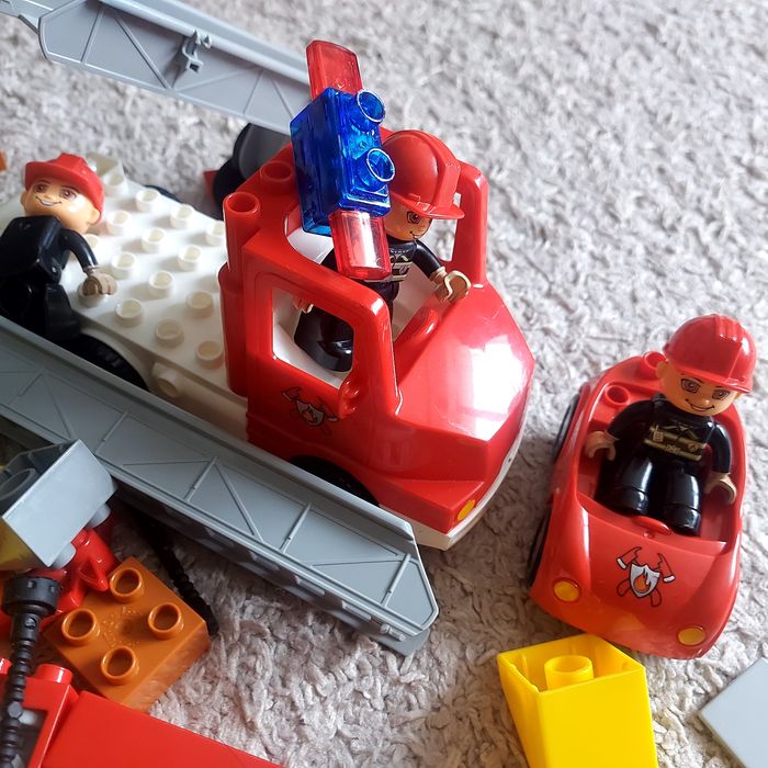 Конструктор JDLT  Пожежна  машина 3+