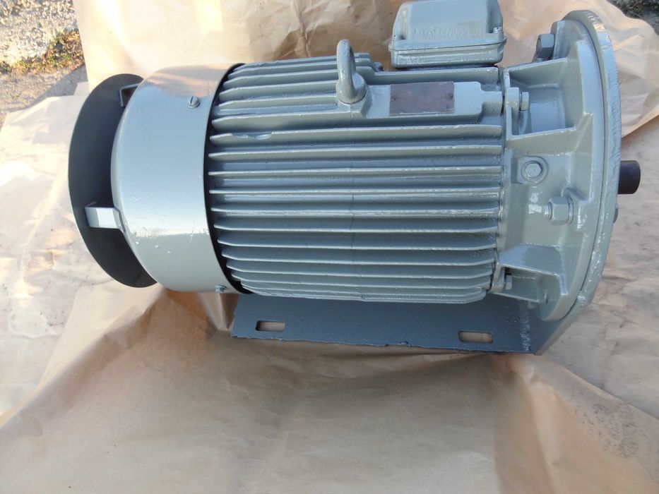 Silnik elektryczny 15kW obroty 1460 Indukta typ Skf 160L-4