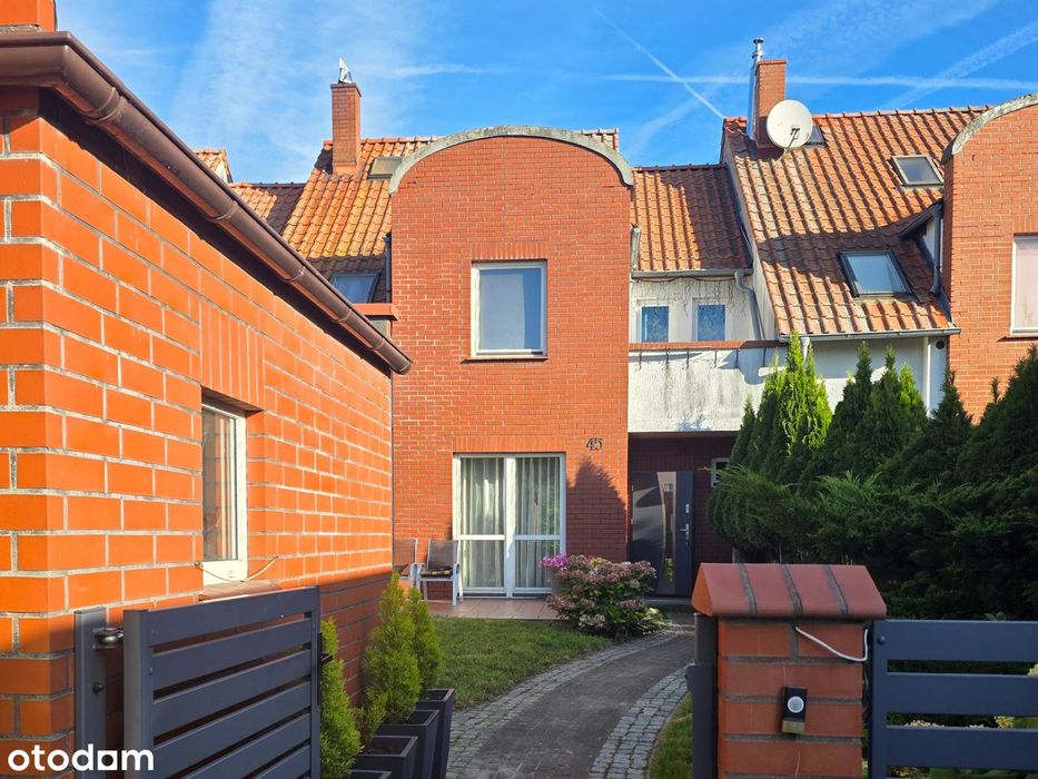 Nowogard - Dom - Szeregowiec (136 m² + strych + piwnica + garaż)