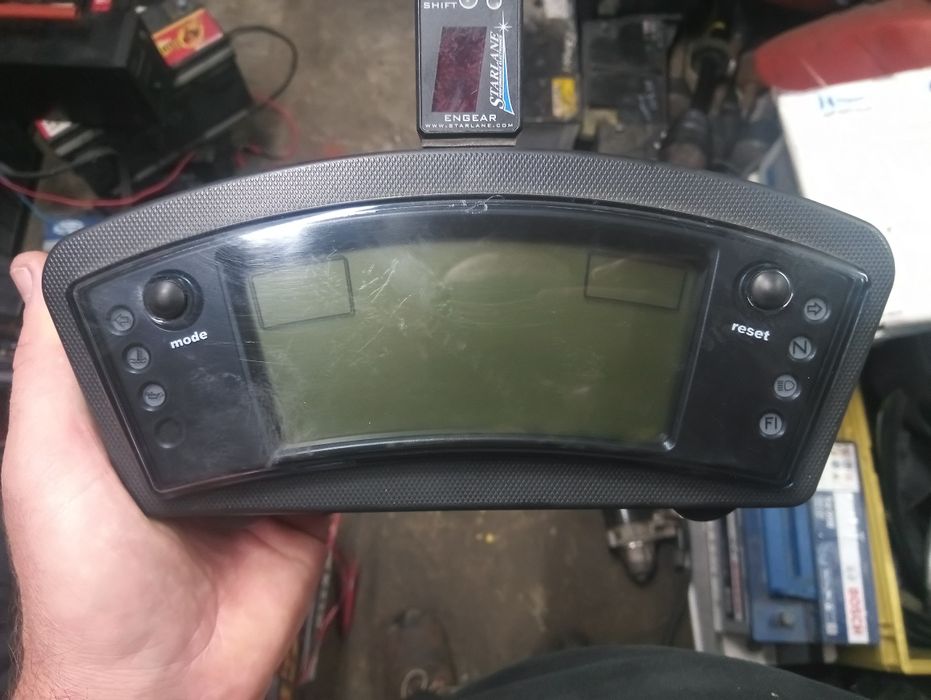 HikarU Licznik zegar prędkościomierz kawasaki er6f er-6f f orginal