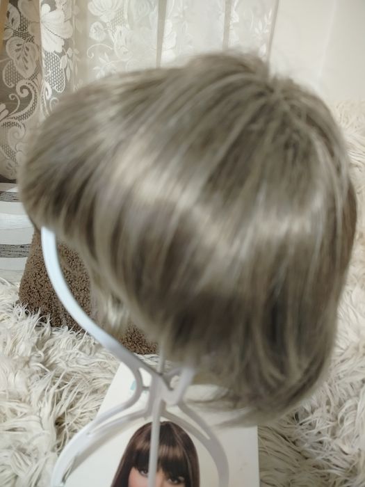 300 zł nowa peruka  medyczna