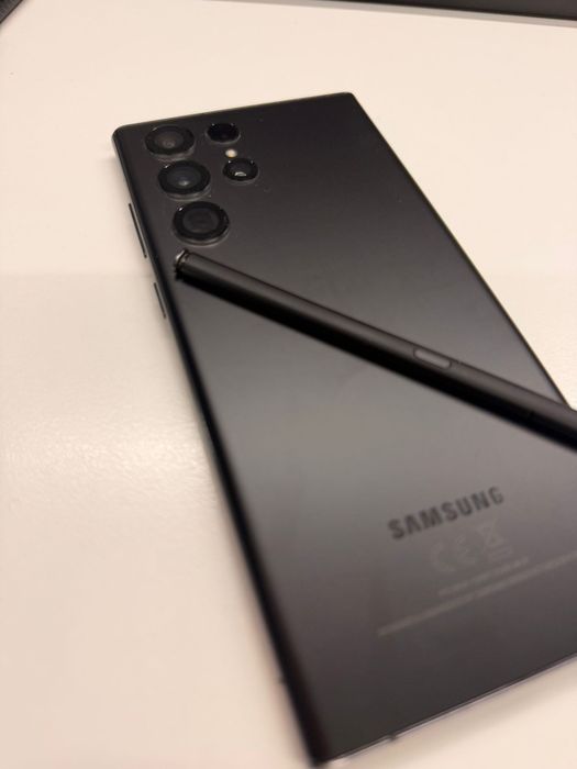 S22ultra quase novo com snapdragon256gb