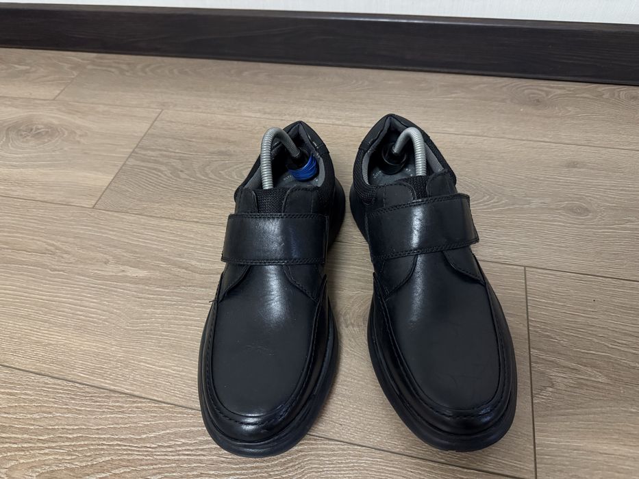 Туфлі на липучках clarks 43 розмір