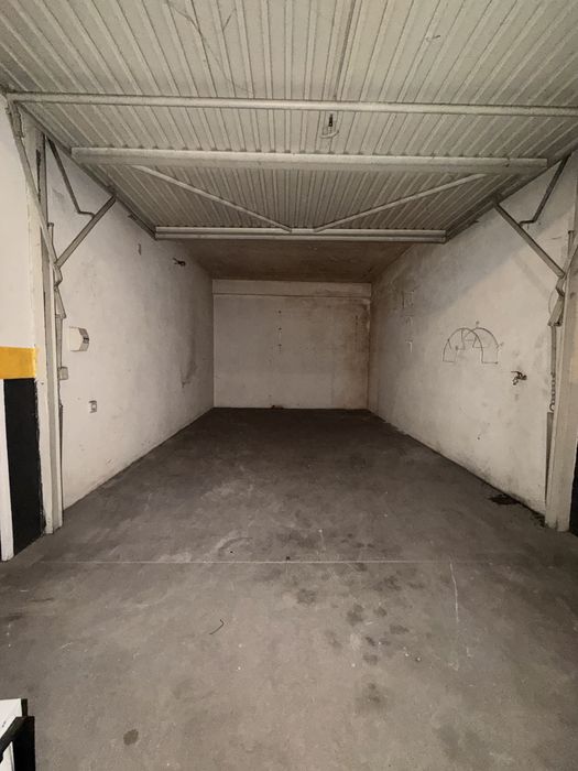 Garagem Box Fechada