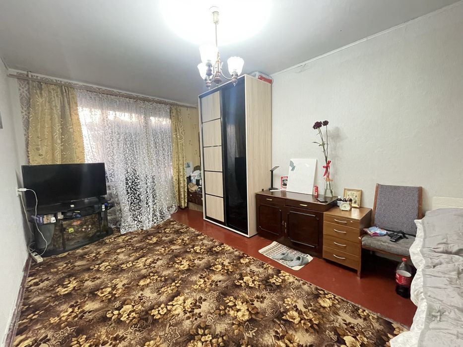 Продаю 2 Ютз Чайковского